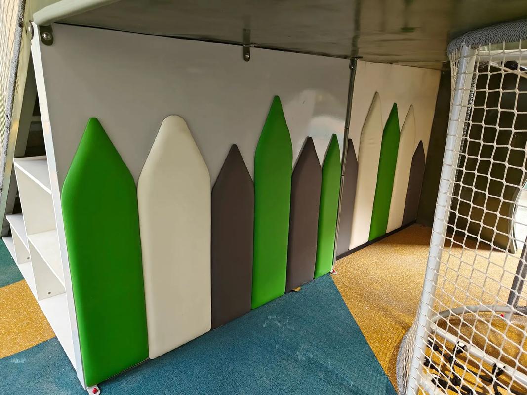 中山遠洋天著架空層小非標康體設施全面竣工，搖馬、蹺蹺板與健身設備完善社區活力空間